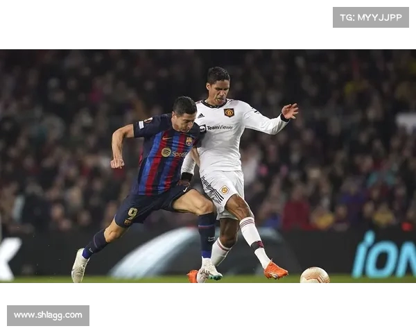 西甲四后卫战术解析:如何打造坚固防线与高效进攻体系 西甲四后卫战术解析:如何打造坚固防线与高效进攻体系